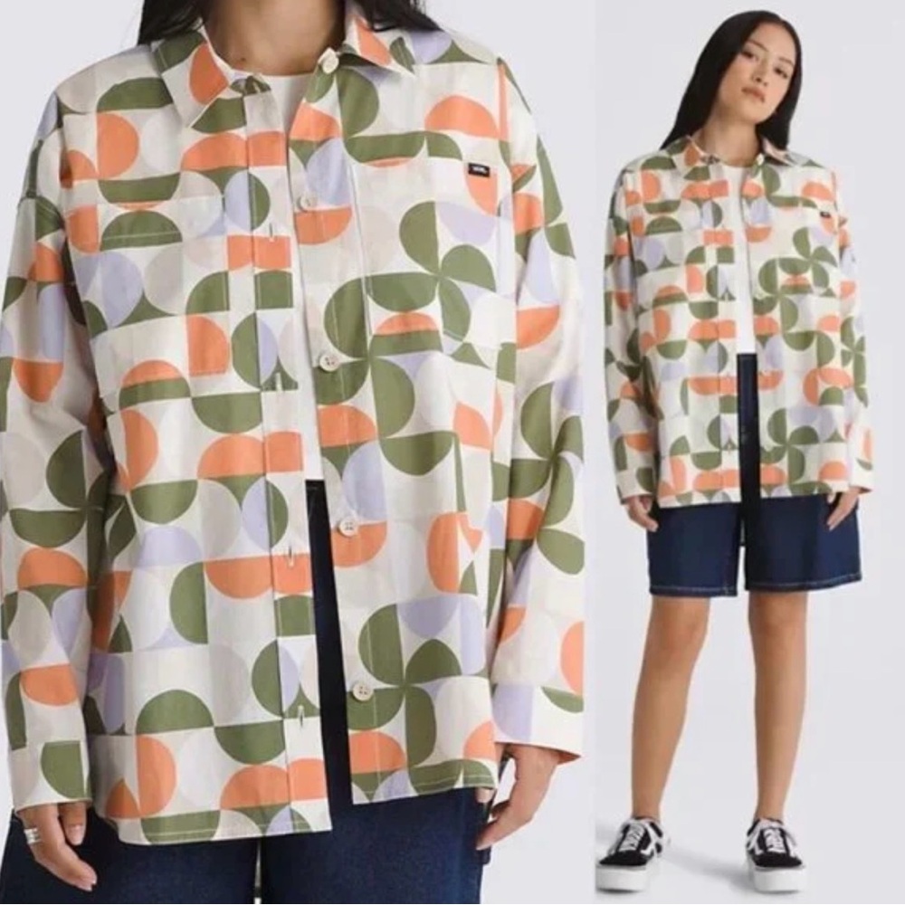 NWT Vans Geometric Patterned Button-Up Shirt - Size S